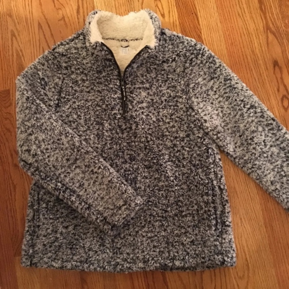 sherpa pullover with pockets